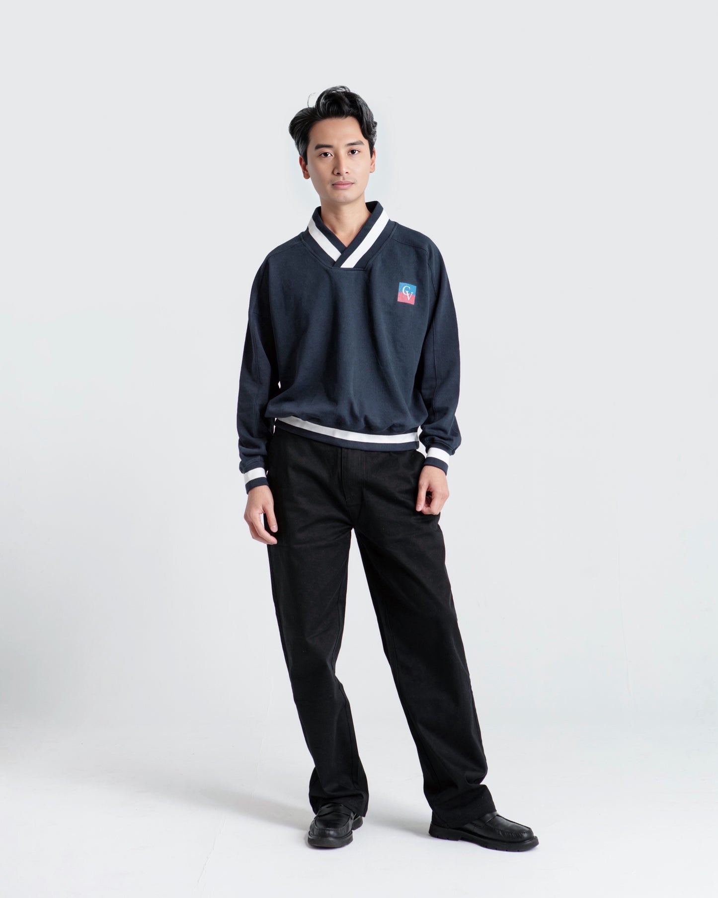 Unisex V-Neck Contrast Collar Boxy Sweatshirt | 380GSM 100% Cotton Cropped Preppy Streetwear